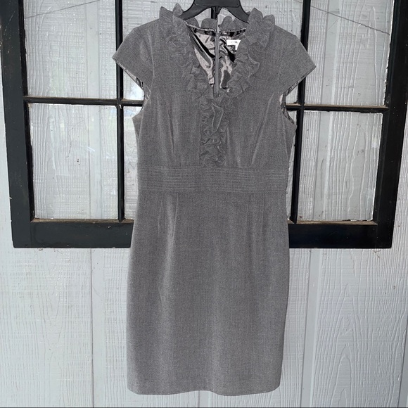 Sandra Darren dress, solid gray with ruffled V-neckline, zipper in back - Picture 1 of 10